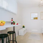 Shortstaypoland Grottgera